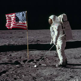 Golf on the moon by Delphimages Photo Creations