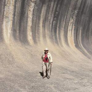 AUSTRALIAN SCENES in Portrait Format Art Competition