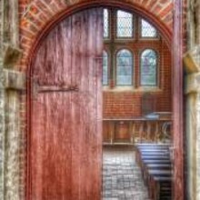 Lady Photographers and Artists